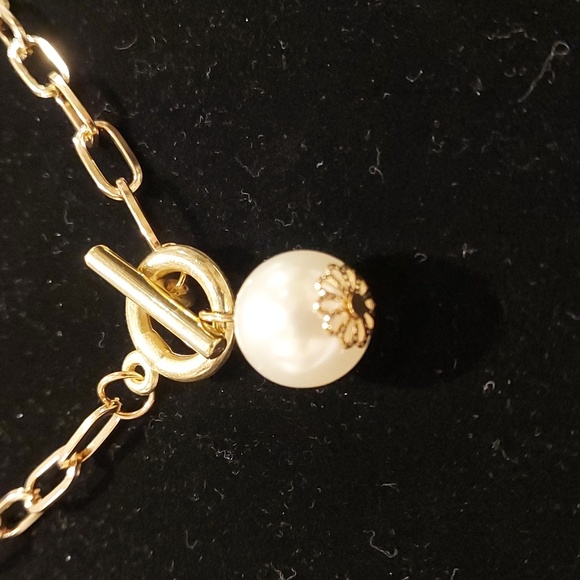 Woman's Fashion Pearl Pendant Gold Necklace - Picture 8 of 8